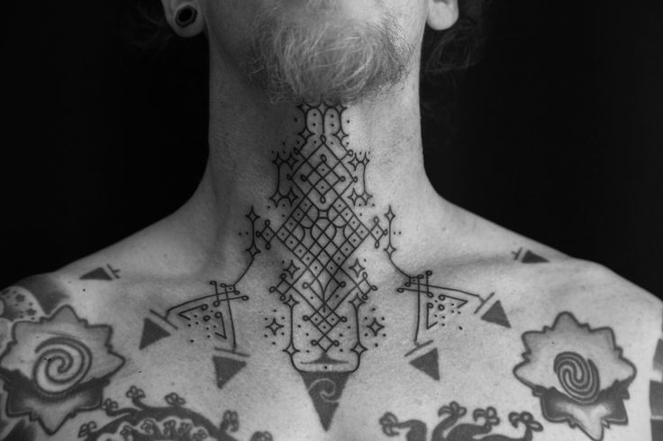 Amaizing man tattoo by Jean Philippe Burton
