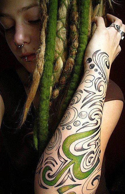 Beautiful green tattoo