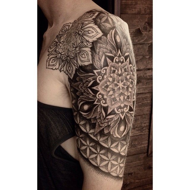 Black and white tattoo by Miah Waska