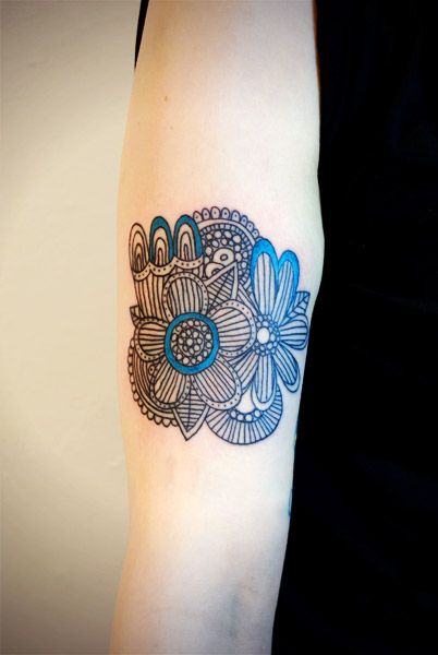 Simple tattoo by Lisa Orth