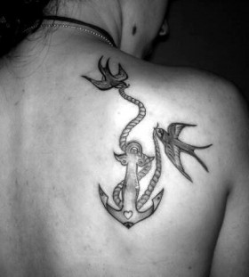 anchor with birds