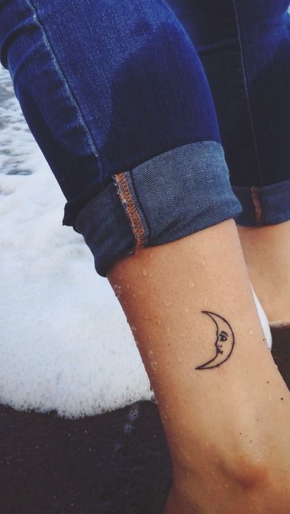 moon-tattoo-with-face
