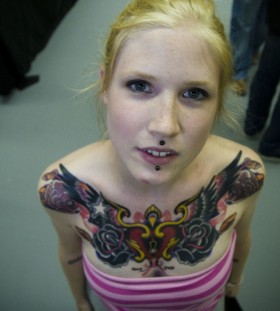 Awesome girl painting tattoo