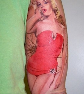 Marilyn Monroe famous people portrait tattoo