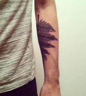 Men's leaf tattoo