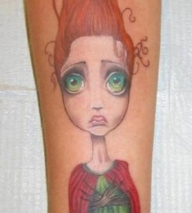 Weird girl red tattoo