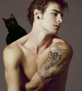 Adorable men cat tattoo on arm