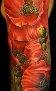 Amaizing flower tattoo on hand