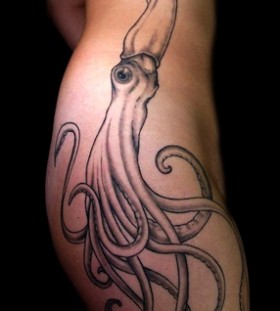 Giant octopus tattoo