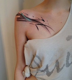 Gorgeous girl shoulder watercolor tattoo