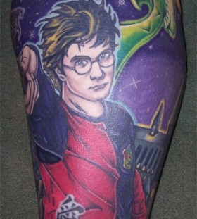 Harri Poter colorful face tattoo on leg