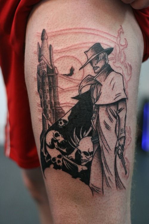 Scary men and skull tattoo on leg