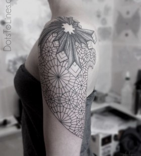 3D style geometric shoulder, back tattoo