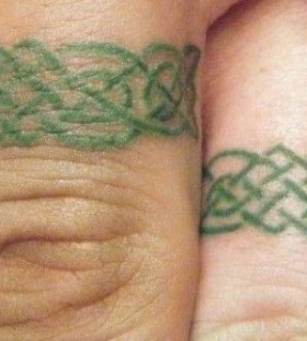 Great wedding rings green tattoo