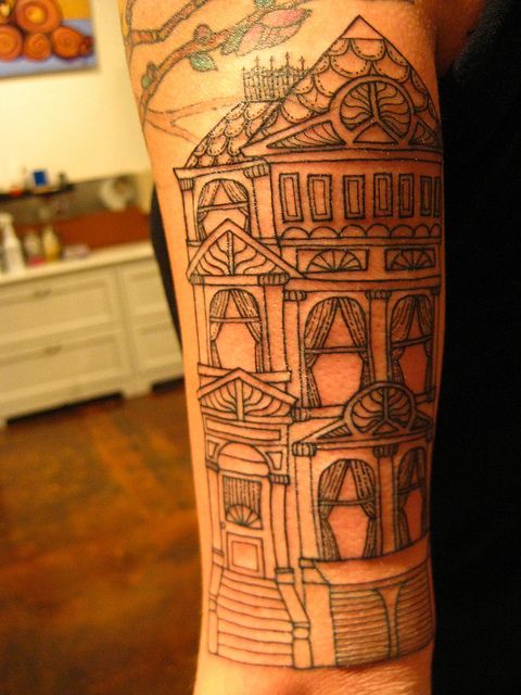 Kai Smart black house tattoo