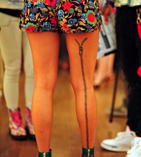 Leg's back zip tattoo