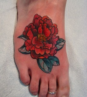 red peony leg tattoo