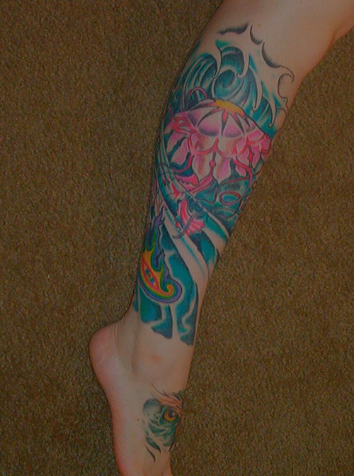 Adorable ocean leg tattoo