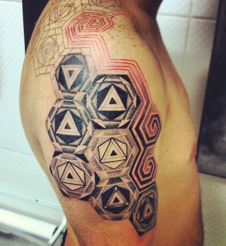 Amazing geometric tattoo by Brian Gomes