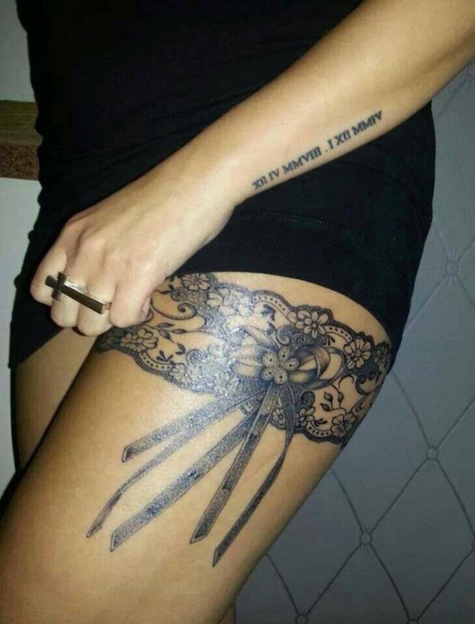Awesome Roman numbers lace tattoo