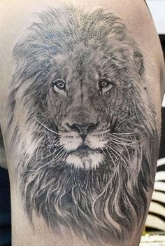 Awesome lion tattoo by Elvin Yong