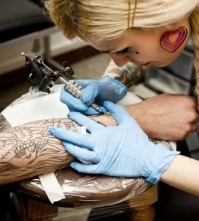 Become-a-tattoo-artist-guide