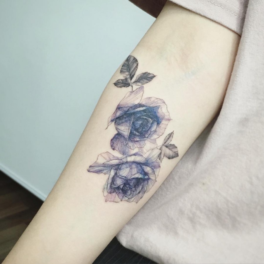 blue flower tattoo by tattooist_flower
