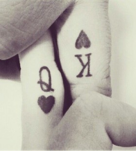 Cool fingers chess tattoo