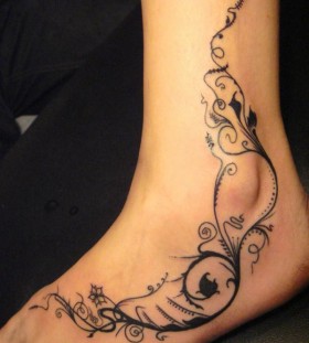 Cool ornament ankle tattoo