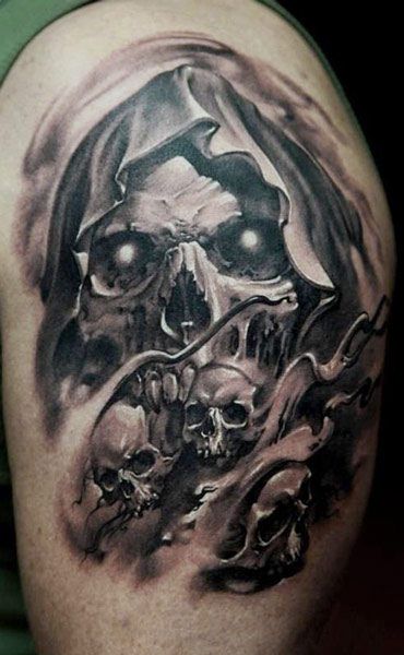 Creepy skull tattoo by Dmitriy Samohin