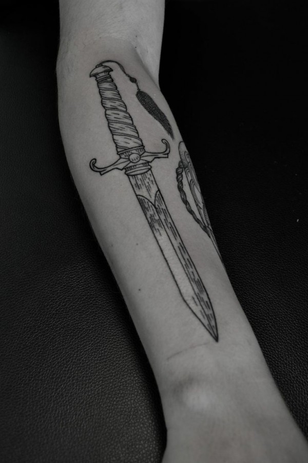 Dagger arm tattoo by Thomas Cardiff