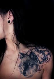 Incredible wolf collarbone tattoo