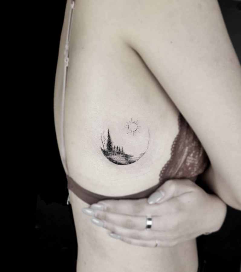 69 Most Feminine Tattoo Designs For Women