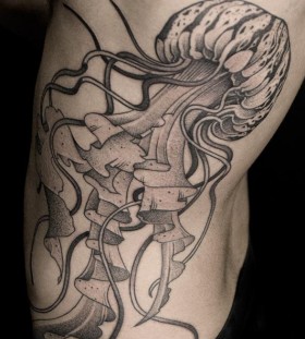Jellyfish tattoo by Pepe Vicio