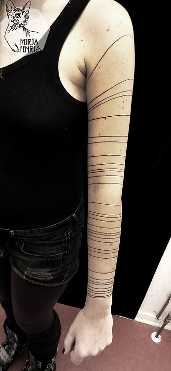 Lines Mirja Fenris arm tattoo