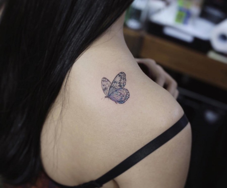lovely-shoulder-butterfly-tattoo-by-tattooist_flower