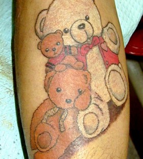Lovely  teddy bear tattoo