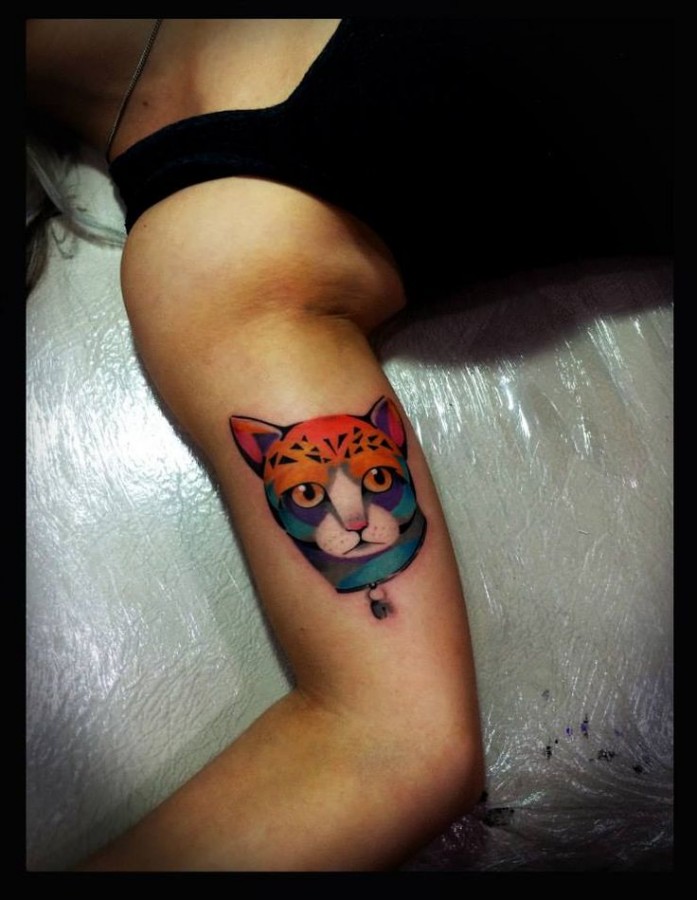 Lovely tiger’s relative tattoo by Tyago Compiani