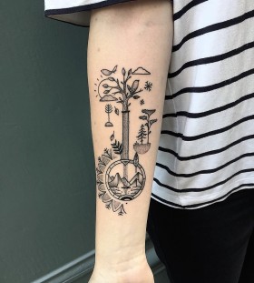 mast-cora-bleunoir-blackwork-tattoo