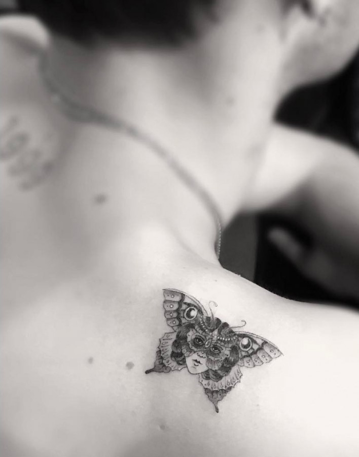 mini-traditional-butterfly-tattoo-by-_dr_woo_