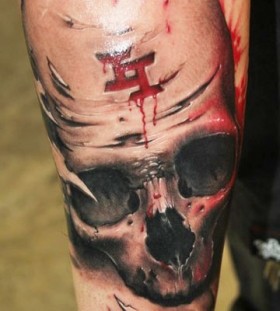 Skull tattoo by Riccardo Cassese
