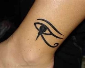 Small leg's egyptian eye tattoo