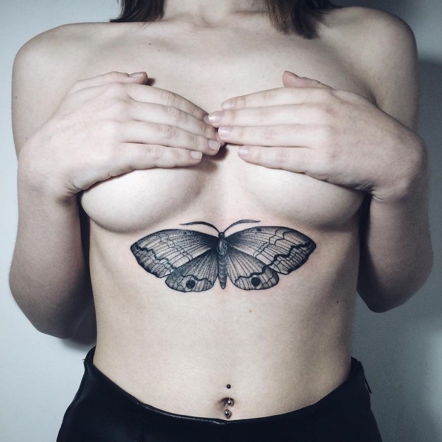 sternum-butterfly-tattoo-by-sashatattooingstudio