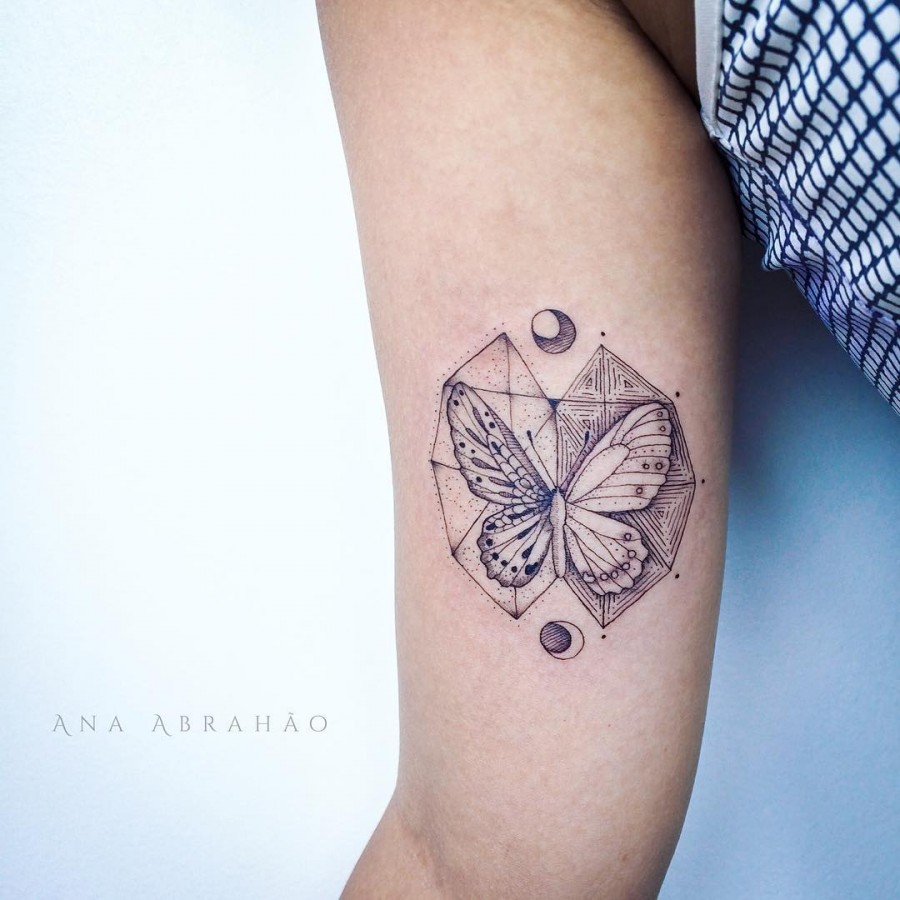 two-sided-butterfly-tattoo-by-abrahaoana