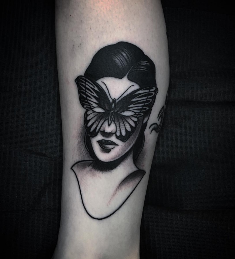unusual-butterfly-tattoo-by-slumdog.tattooer