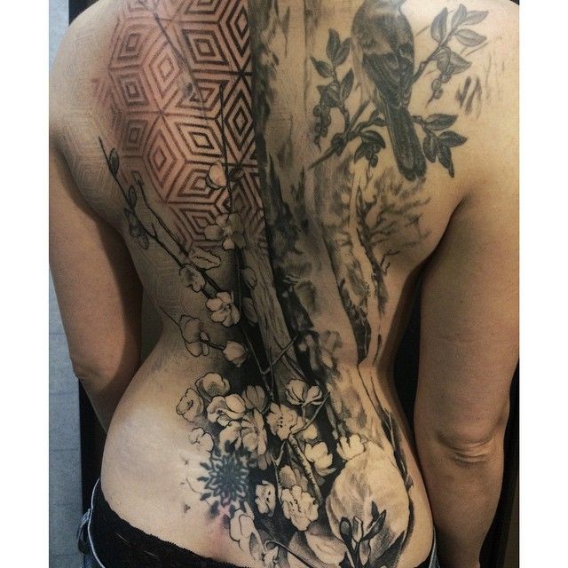 Wonderful back tattoo by David Allen