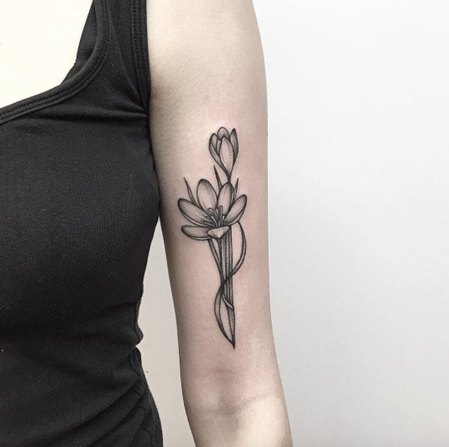 arm xray flower tattoo