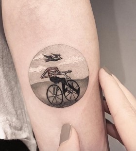 bicycle-circle-tattoo