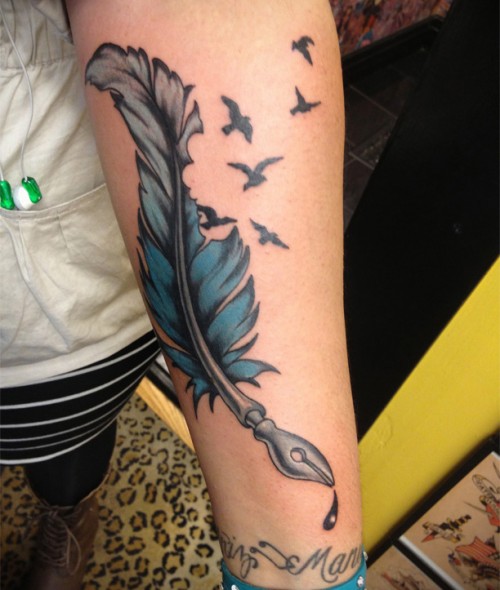 Awesome Feather Tattoo Designs on Hands