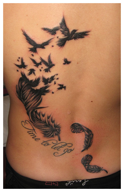 Amazing Back Feather Birds Tattoo Design Ideas for Men and Women